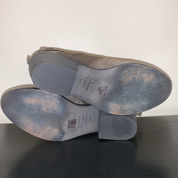 Eileen Fisher Women's Willis Suede Bootie.  Brown 7.5 - Picture 9 of 10